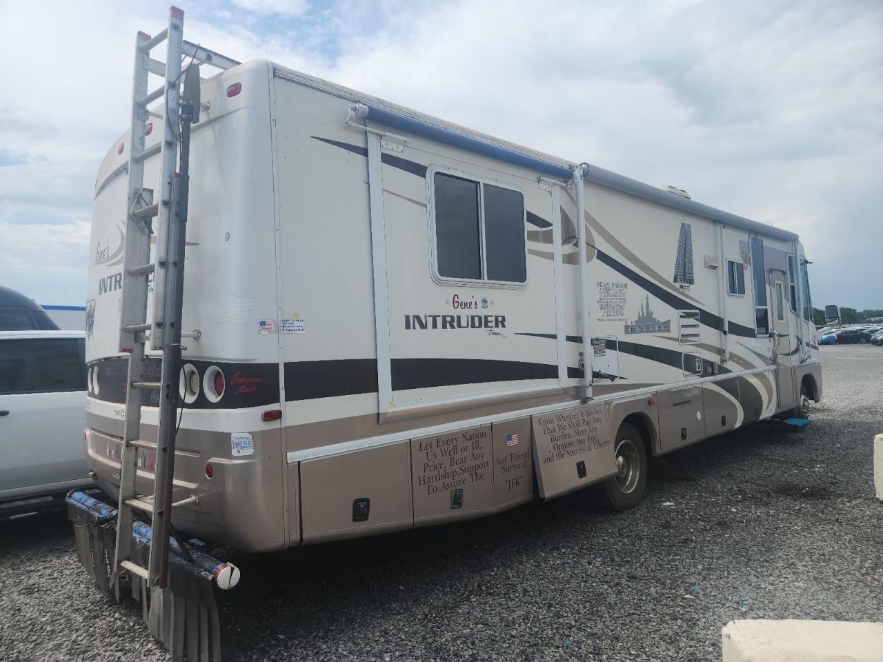 2002 Workhorse W22