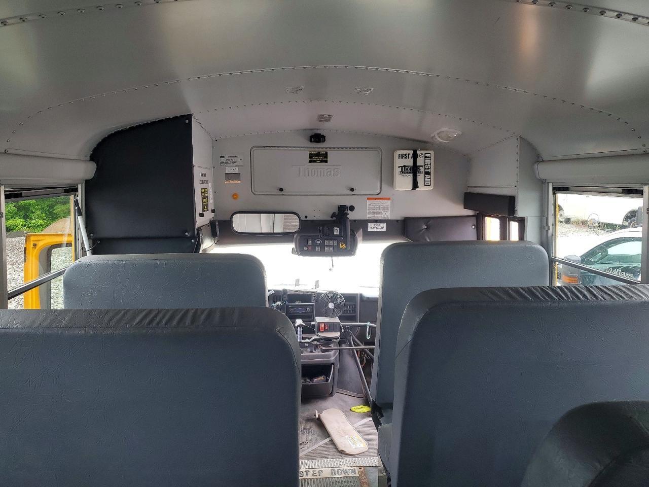 2011 CHEVROLET EXPRESS 2500