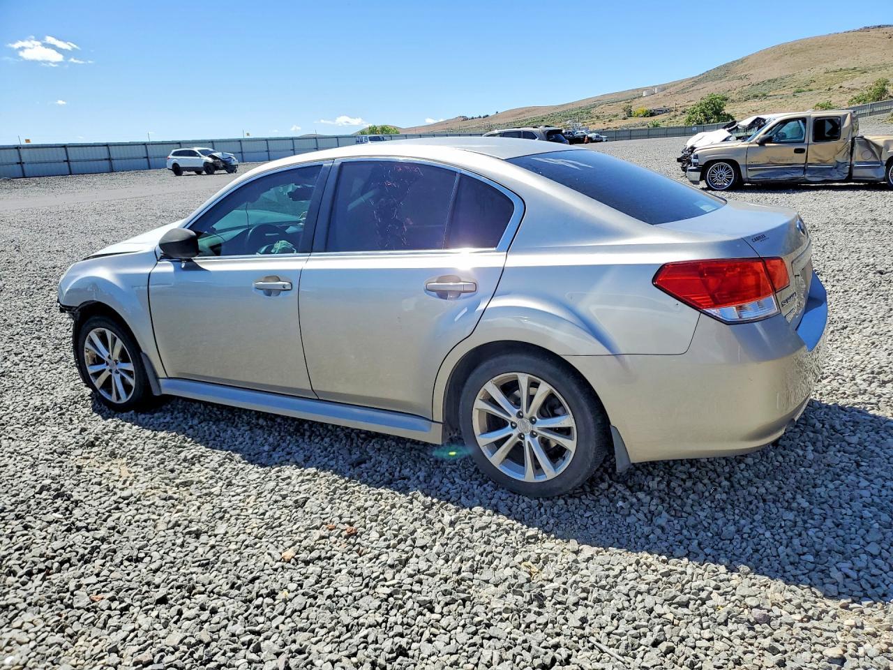 2014 SUBARU Legacy