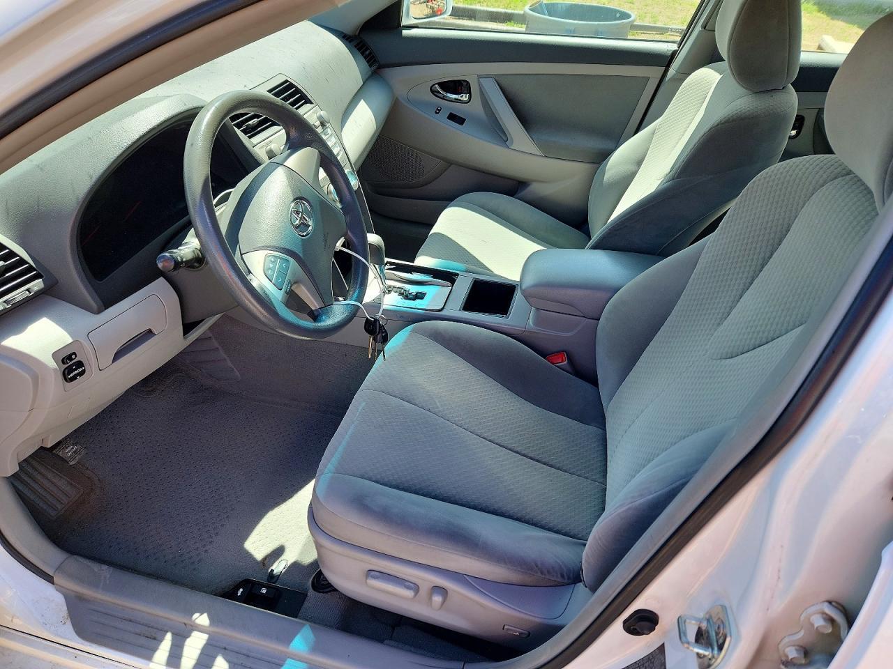 2009 TOYOTA CAMRY