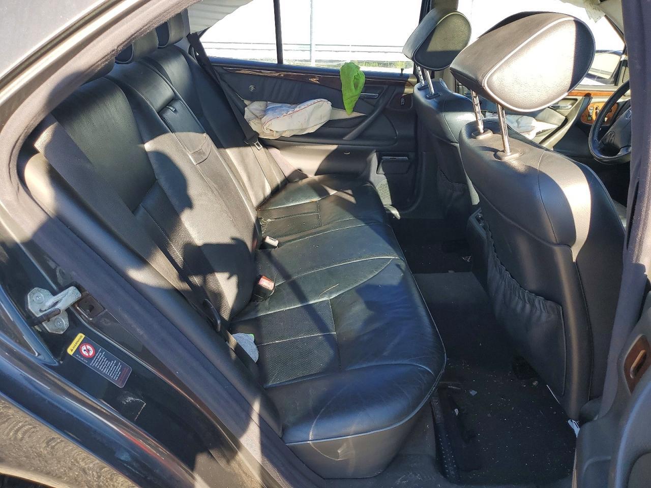 2001 MERCEDES-BENZ E-Class