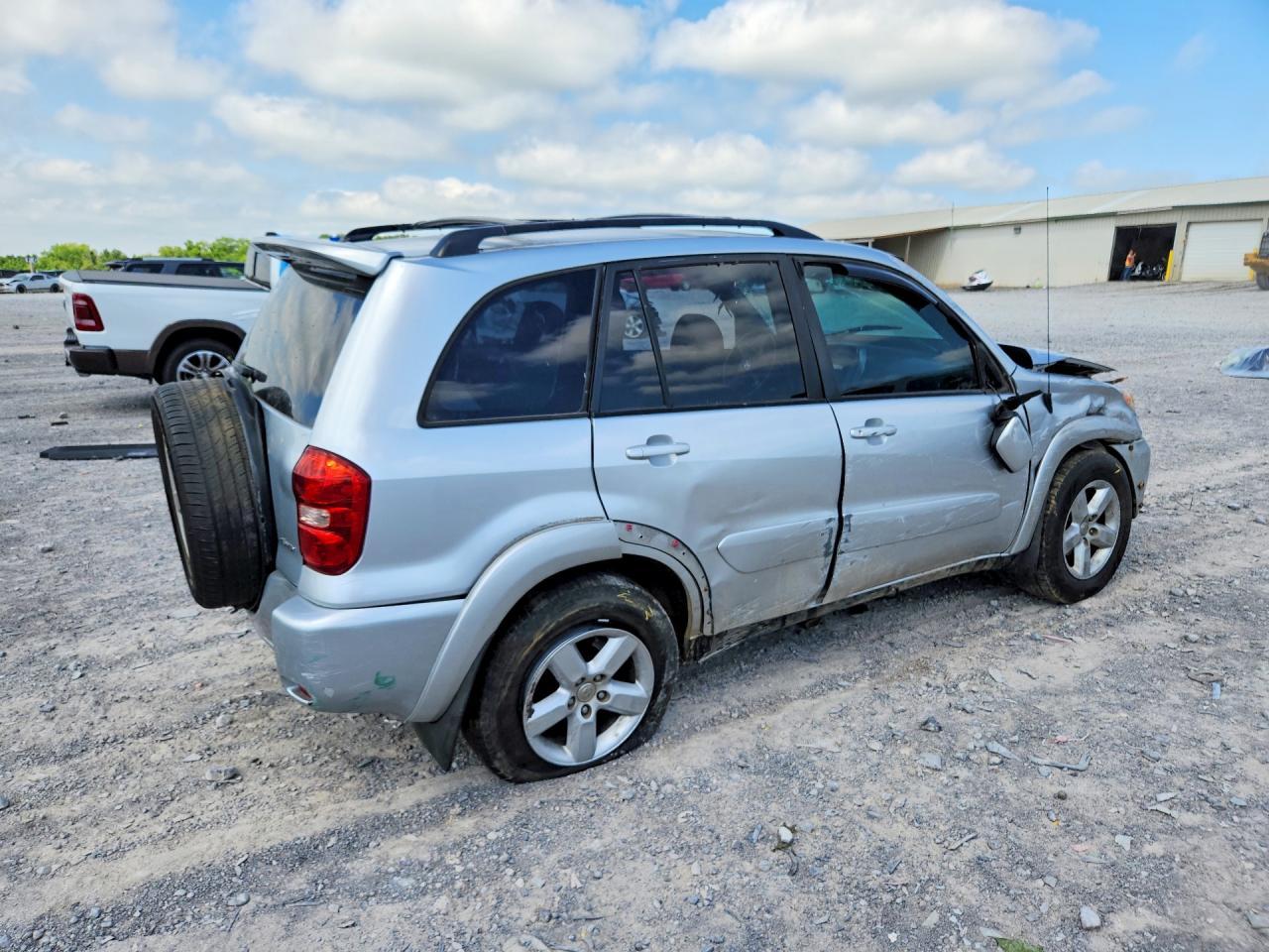 2005 TOYOTA RAV4
