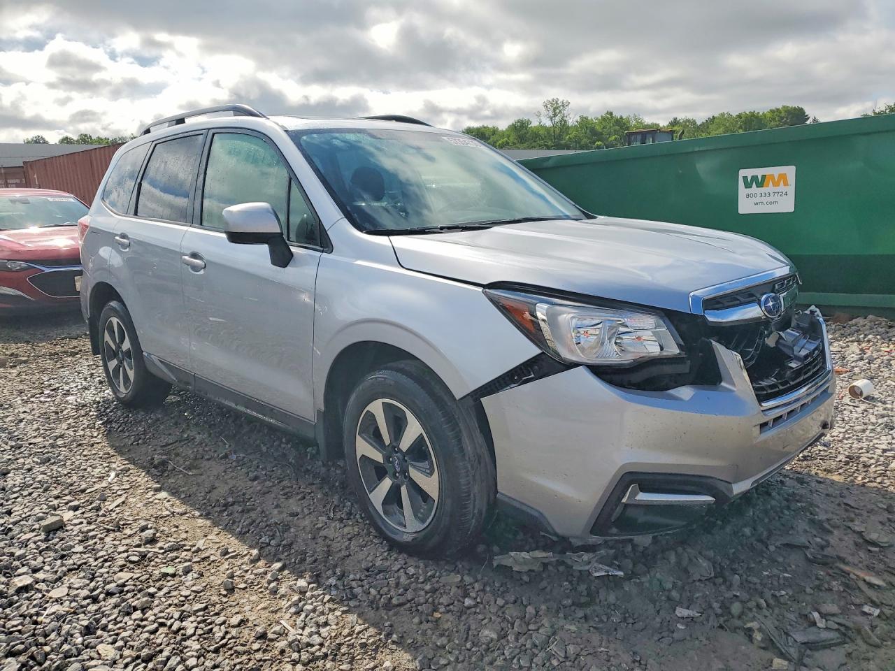 2017 SUBARU FORESTER