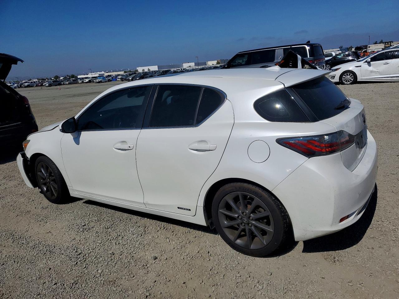 2012 LEXUS CT 200H