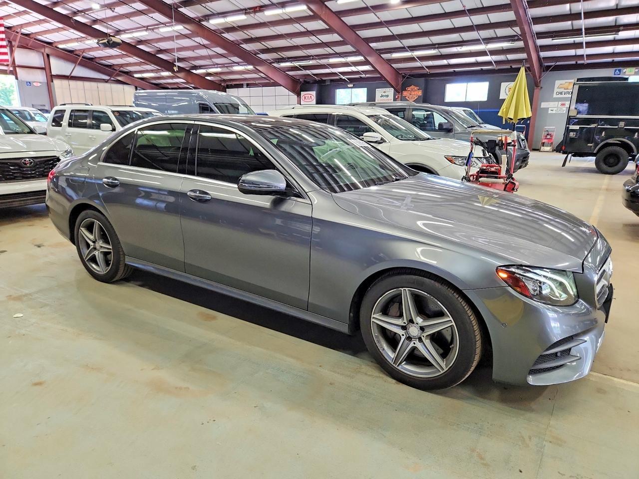 2017 MERCEDES-BENZ E-Class