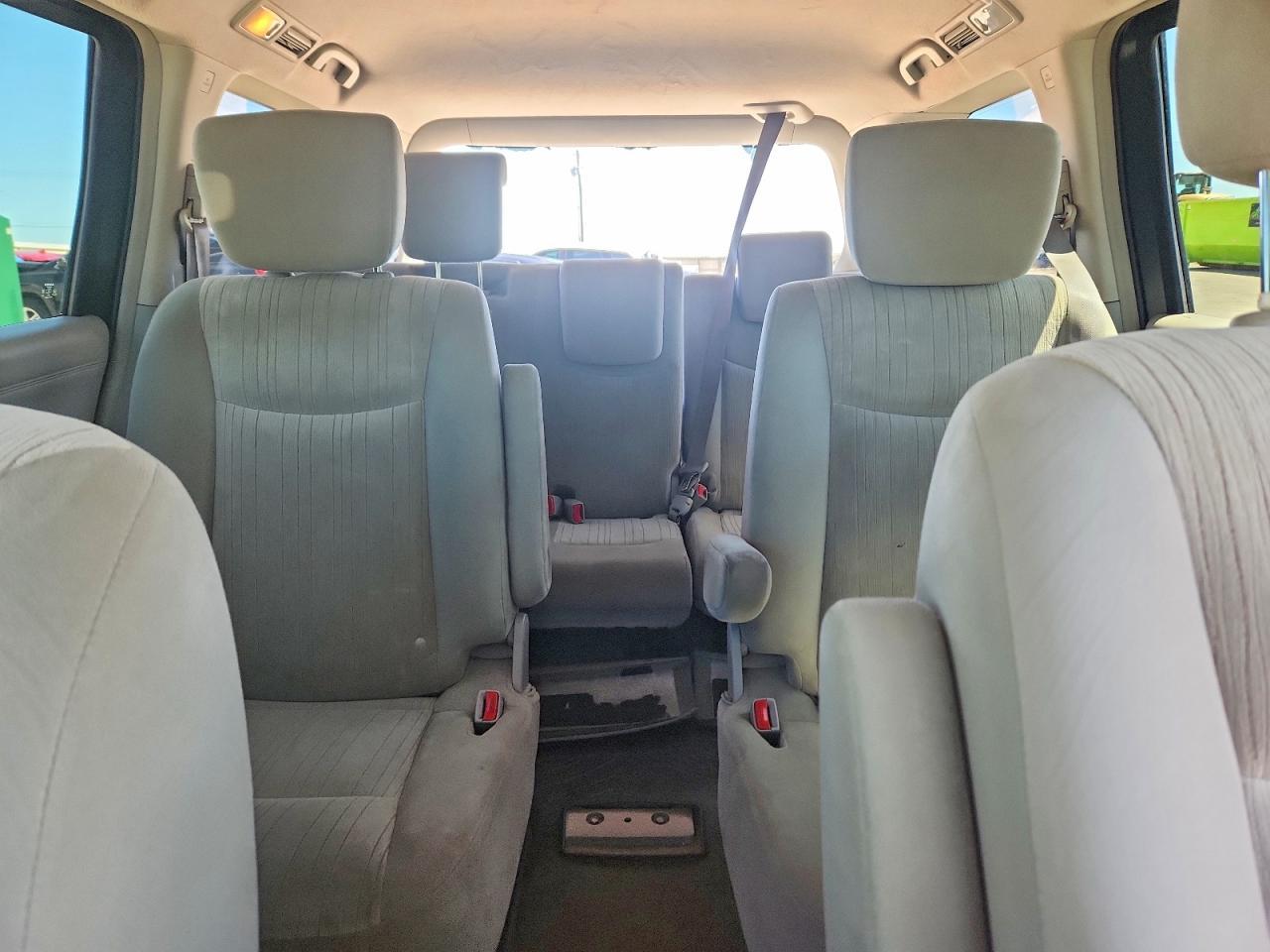 2013 NISSAN Quest