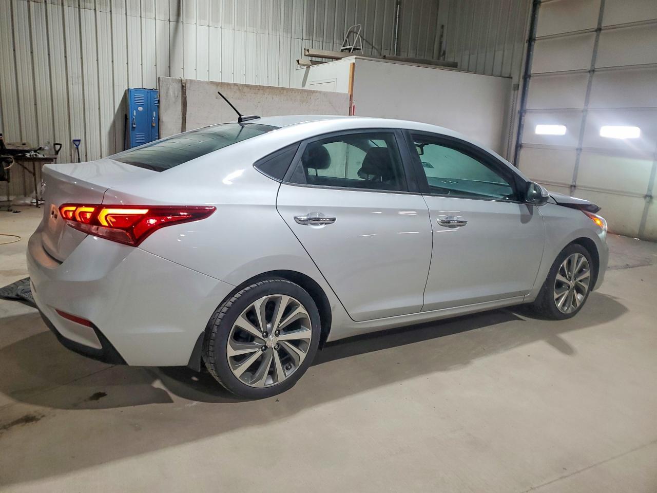 2022 HYUNDAI ACCENT