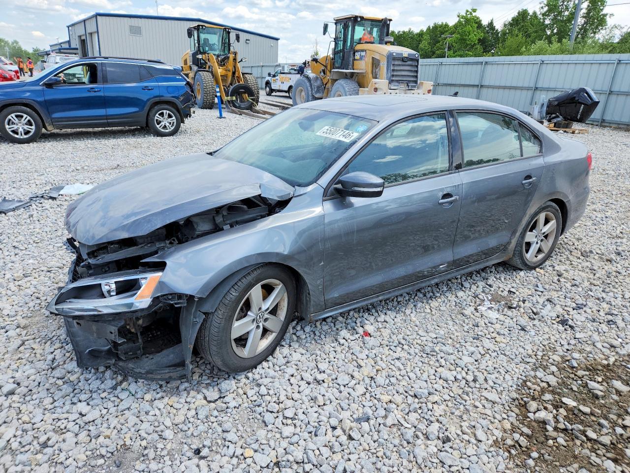 2011 VOLKSWAGEN JETTA