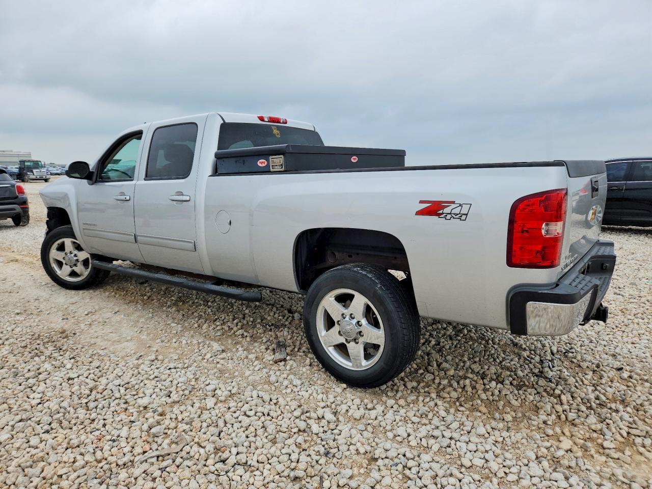 2014 CHEVROLET Silverado 2500
