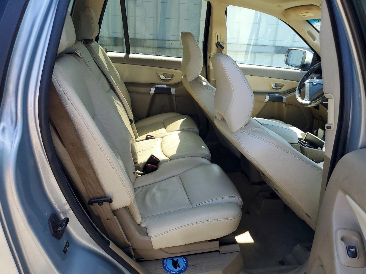 2014 VOLVO XC90