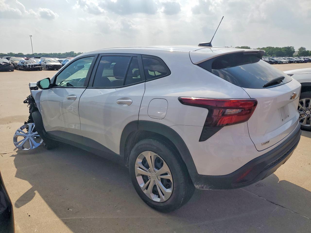 2025 CHEVROLET TRAX