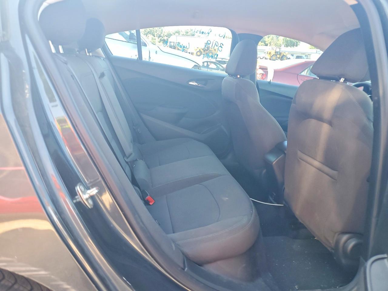 2018 CHEVROLET CRUZE