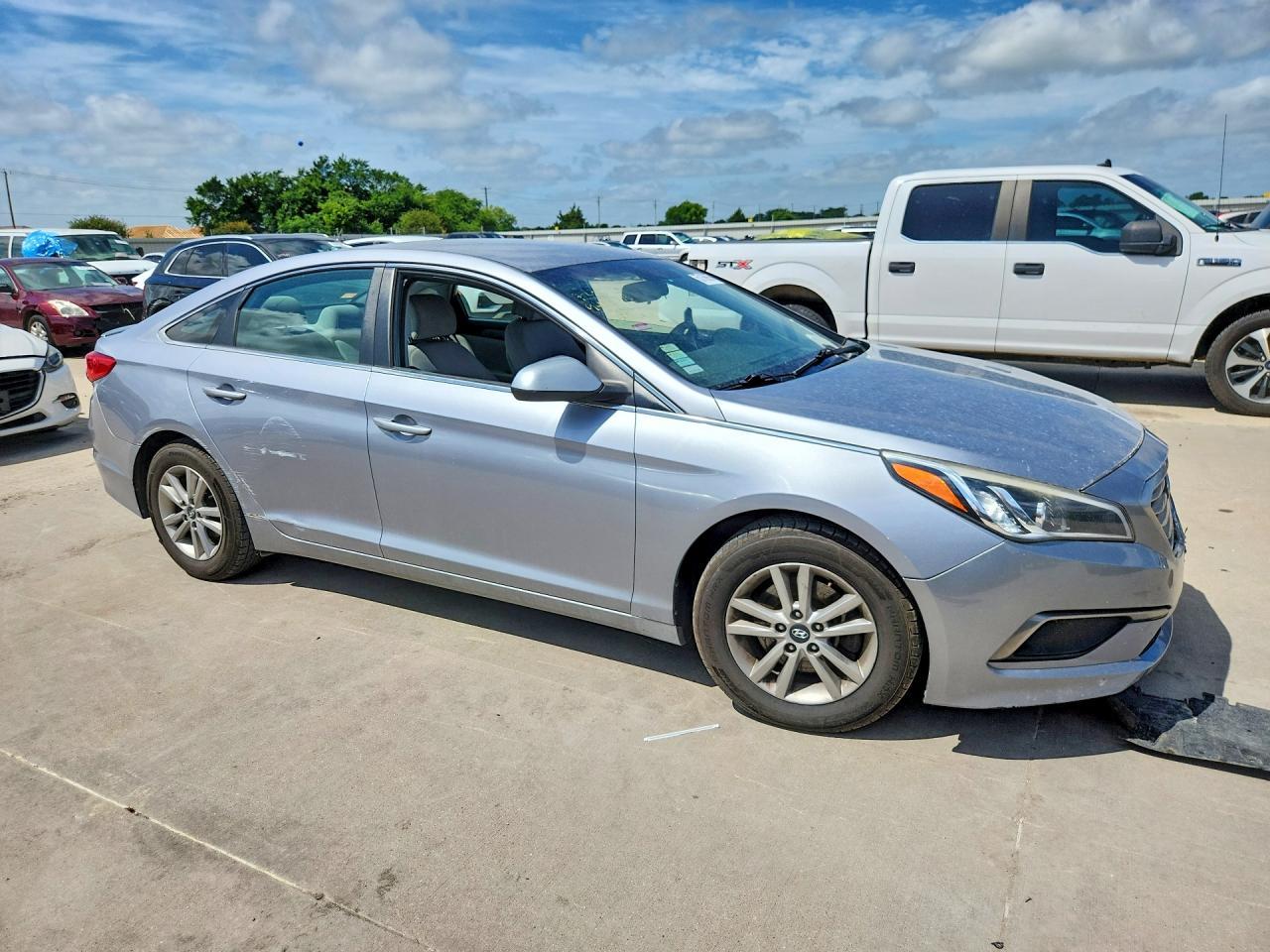 2016 HYUNDAI SONATA