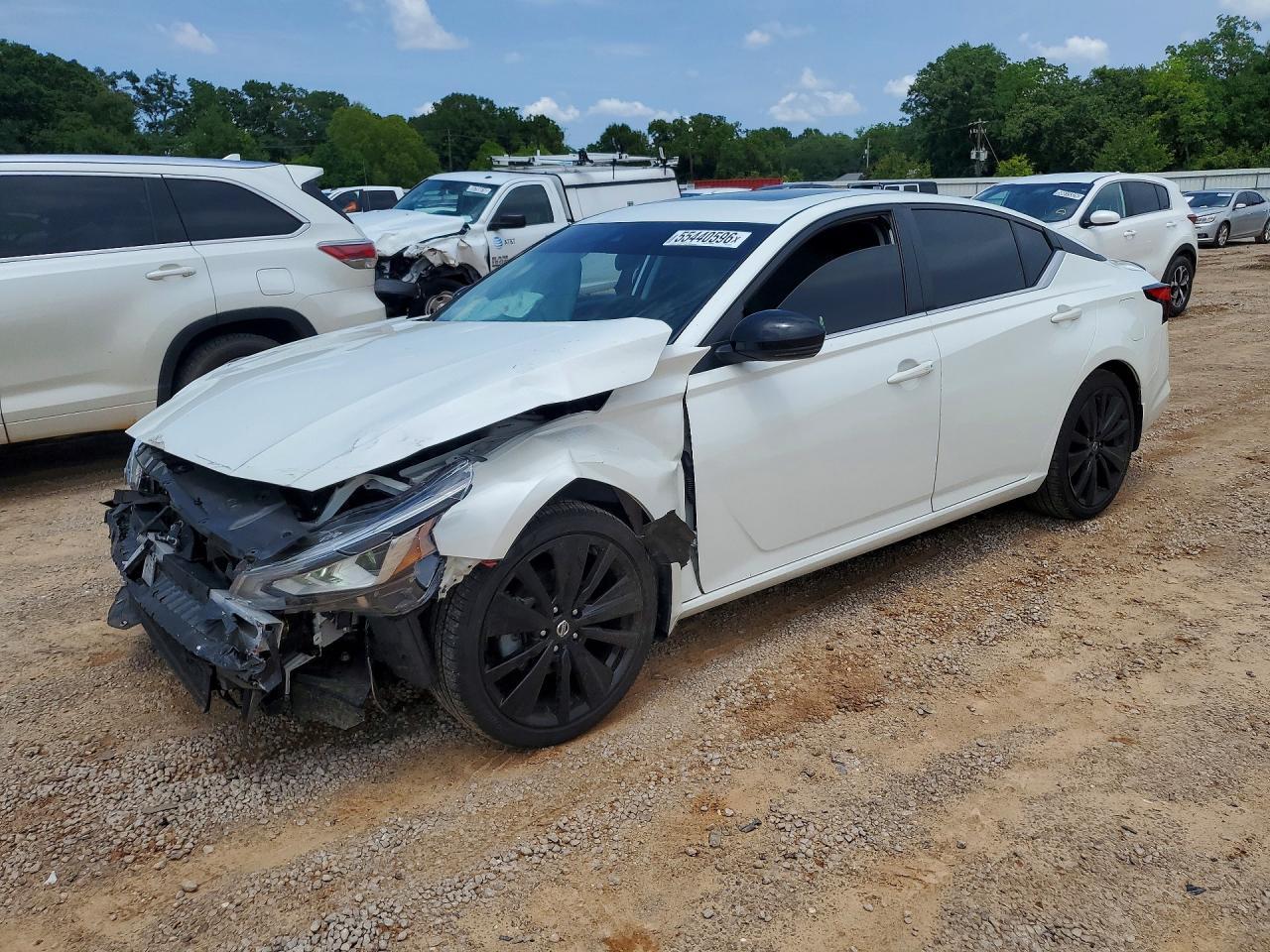 2022 NISSAN ALTIMA
