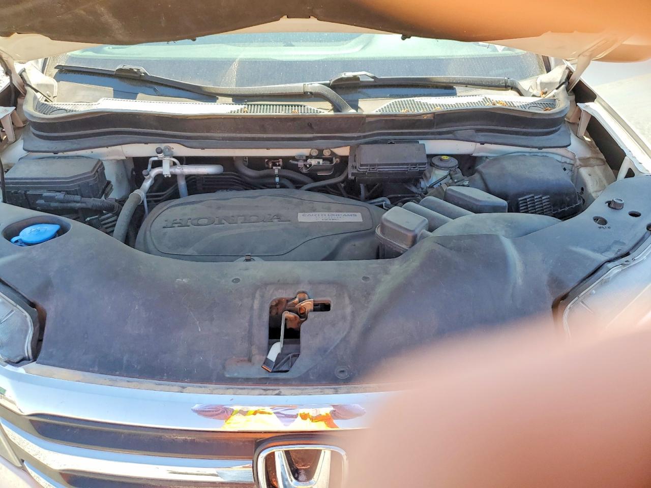 2017 HONDA PILOT