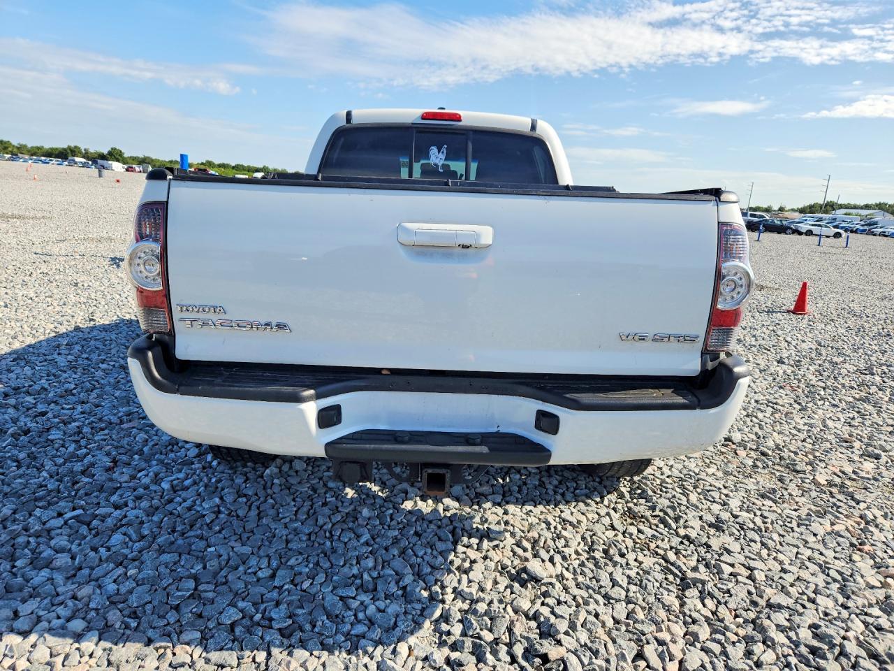 2011 TOYOTA TACOMA