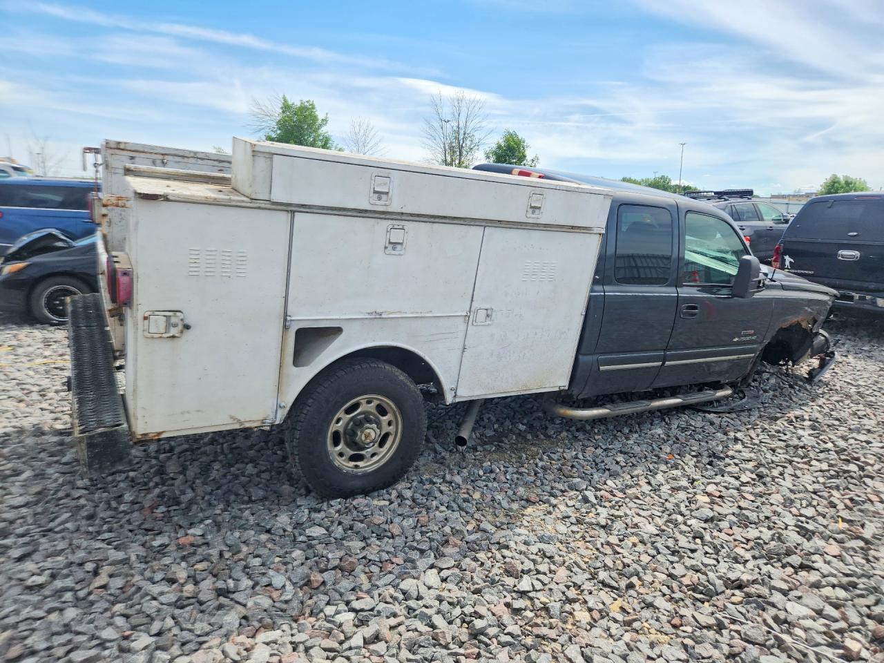 2003 CHEVROLET Silverado 2500