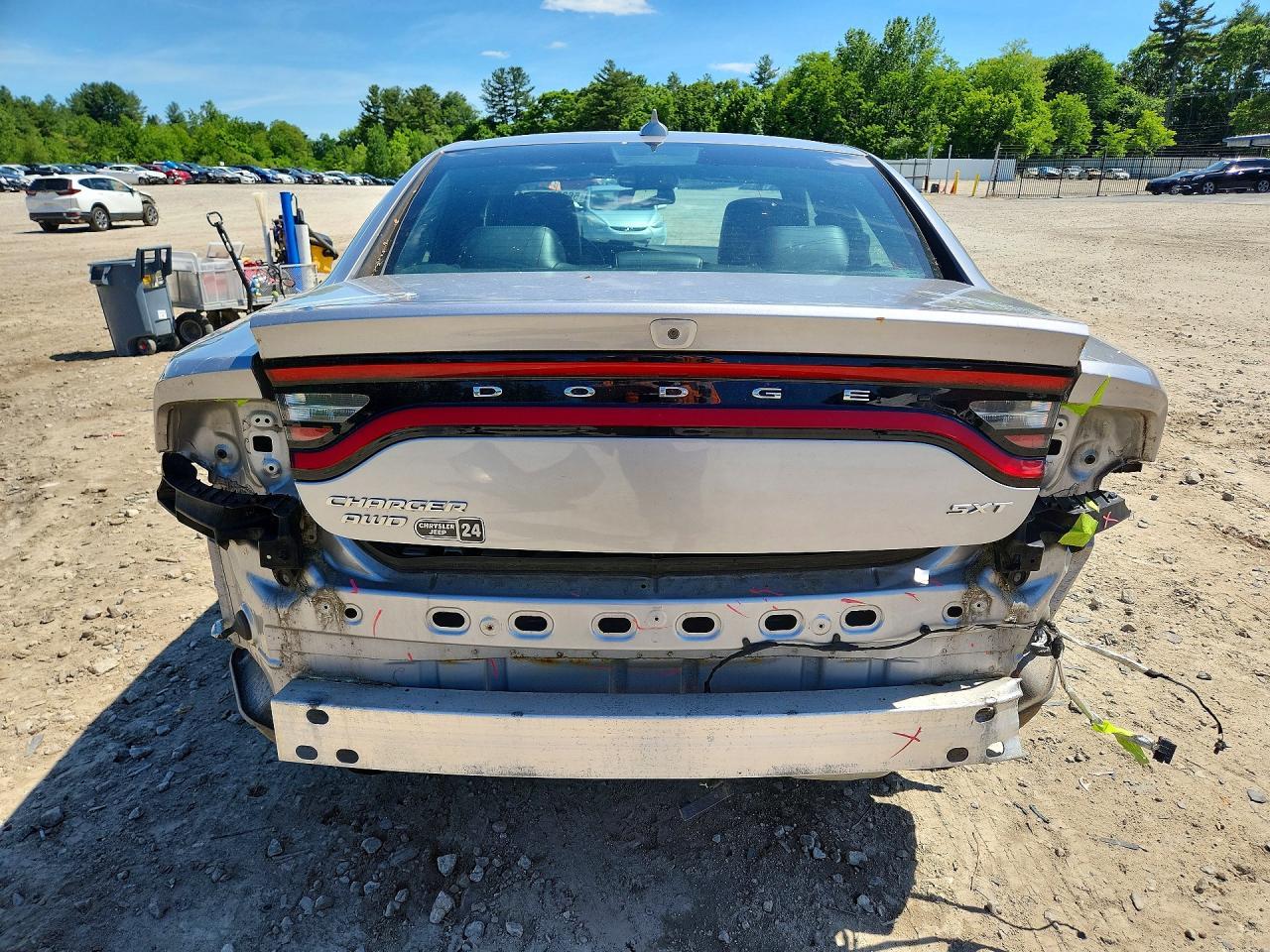 2015 DODGE CHARGER