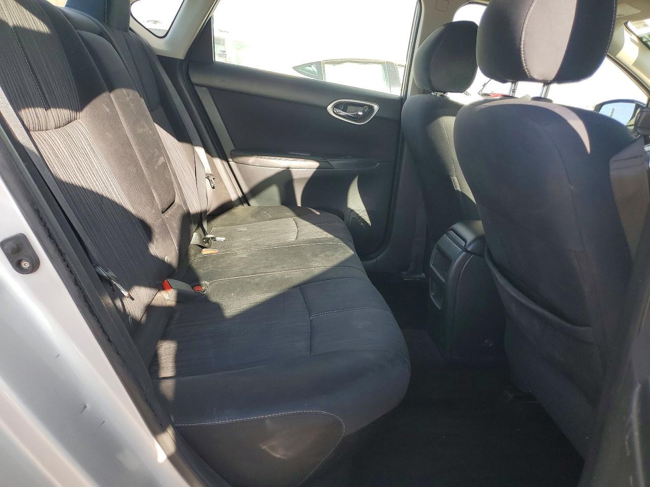2016 NISSAN SENTRA