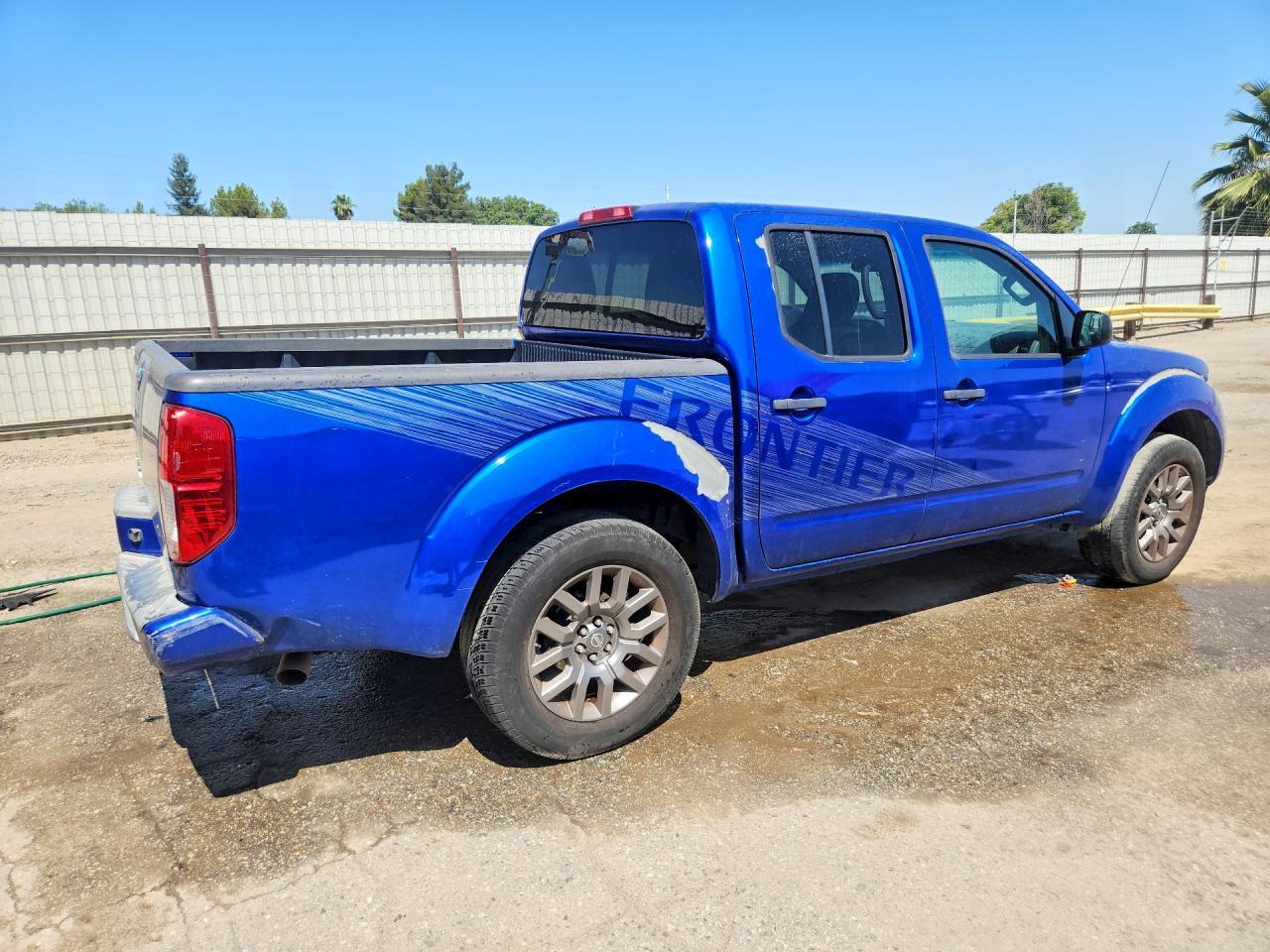2012 NISSAN Frontier