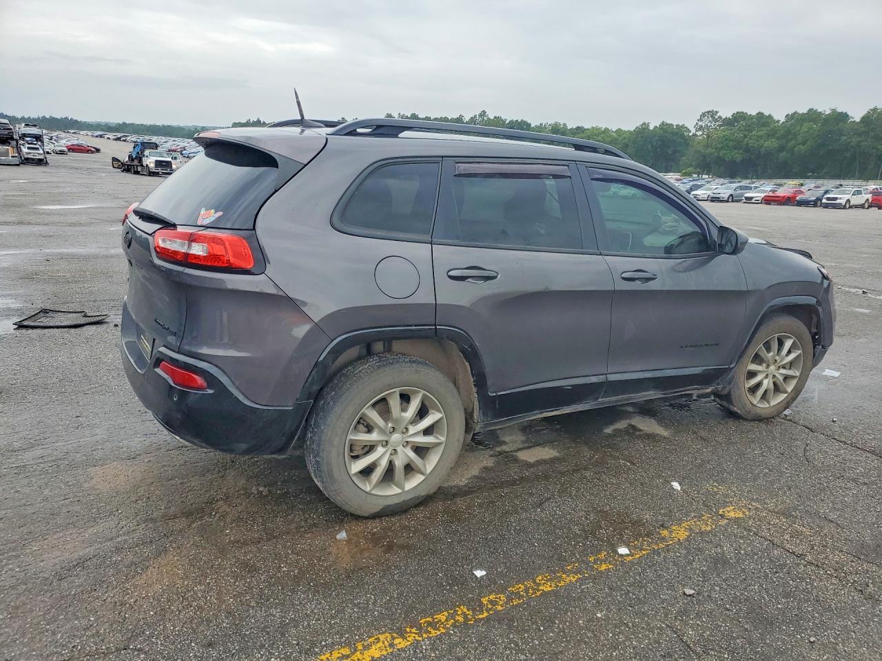 2018 JEEP CHEROKEE
