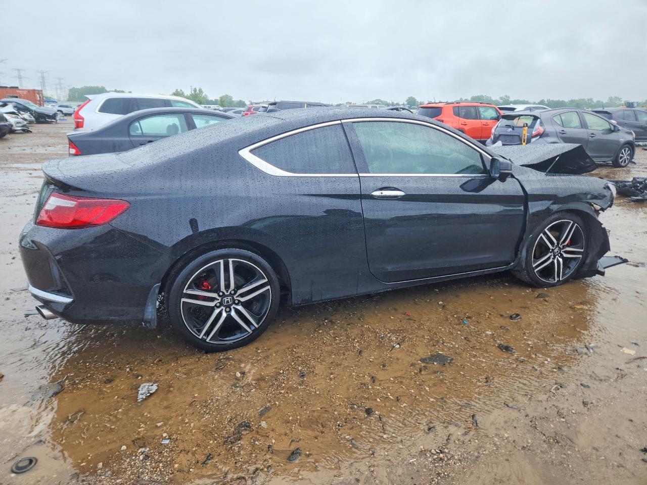 2016 HONDA ACCORD