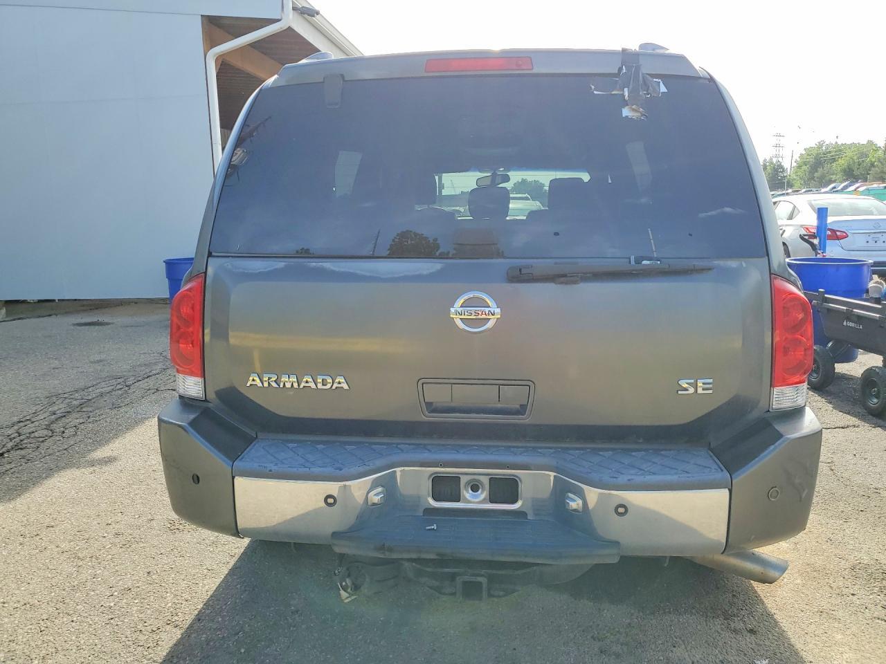 2005 NISSAN Armada