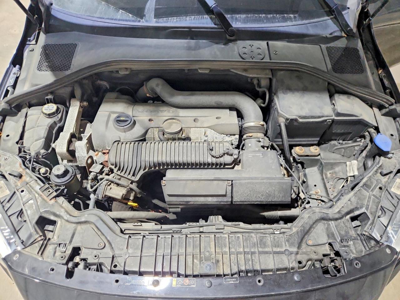 2014 VOLVO S60