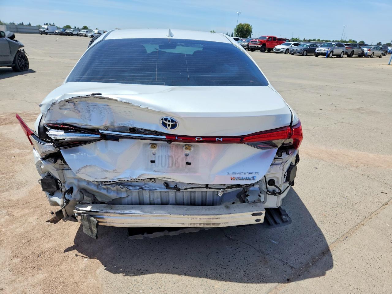 2020 TOYOTA Avalon