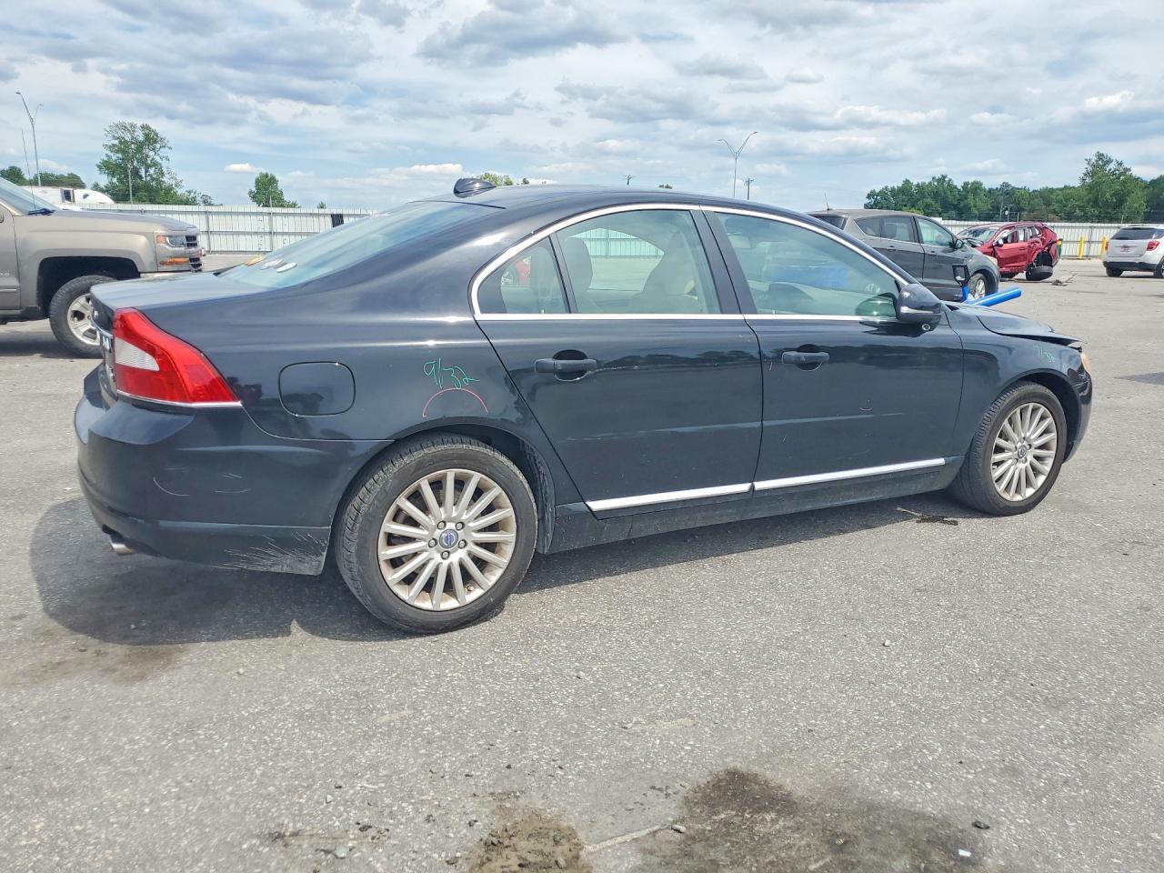 2013 VOLVO S80