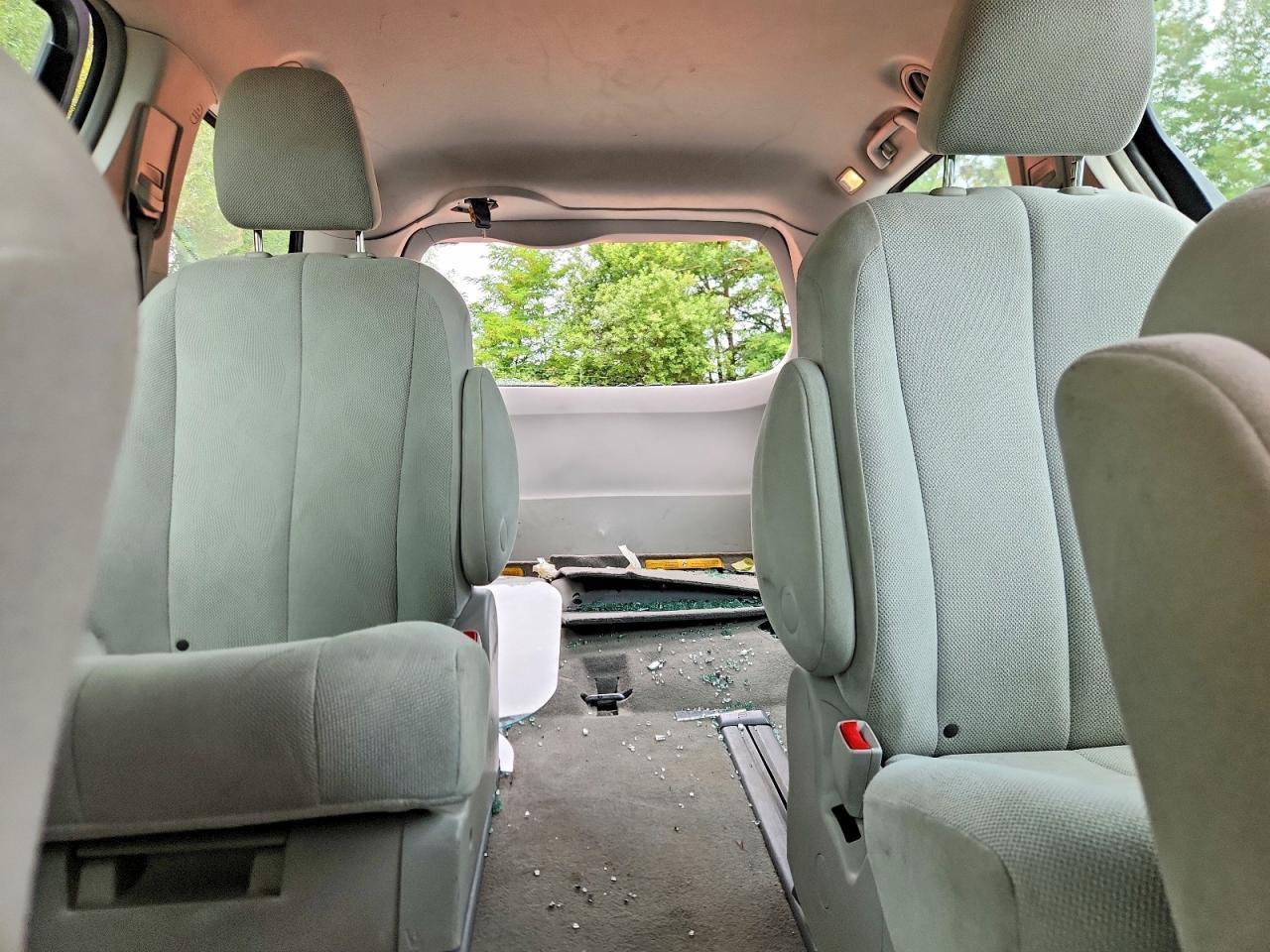 2013 TOYOTA SIENNA