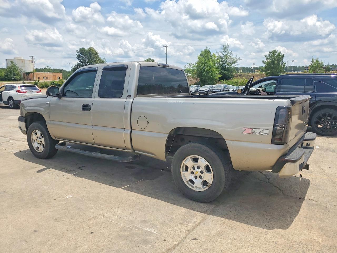 2003 CHEVROLET Silverado