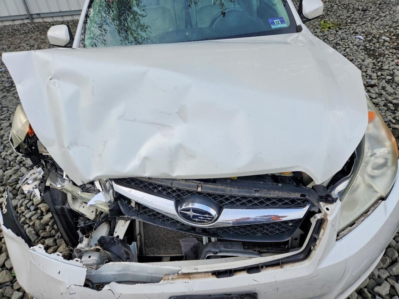 2012 SUBARU Legacy