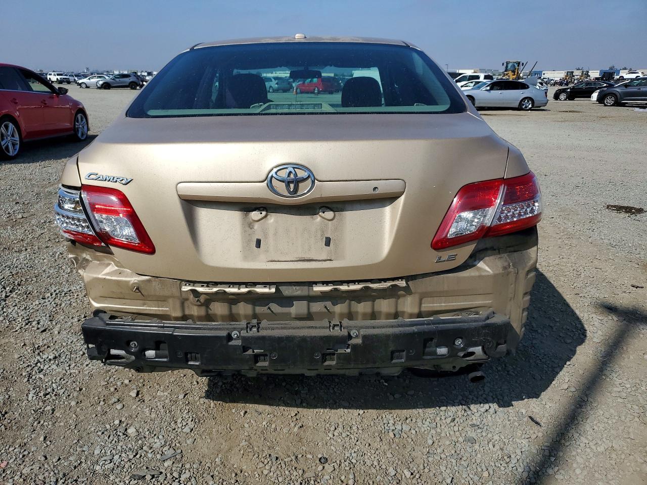 2011 TOYOTA CAMRY