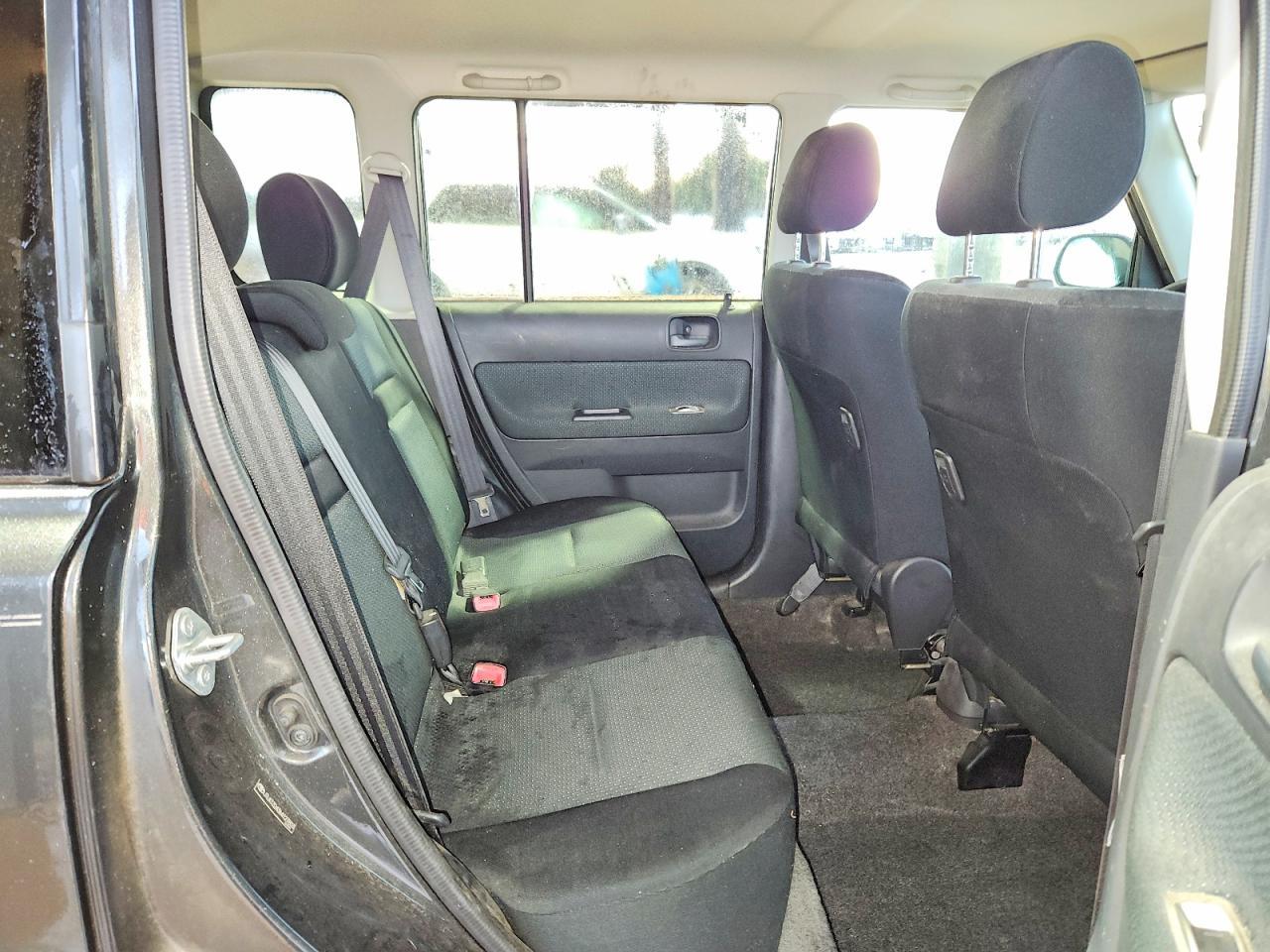 2006 TOYOTA SCION