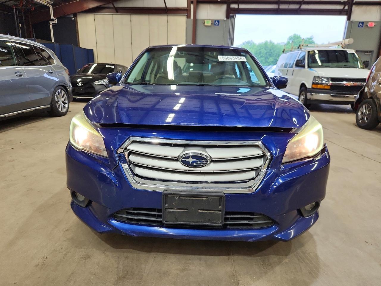 2015 SUBARU Legacy