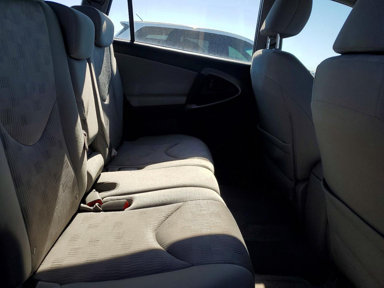 2010 TOYOTA RAV4