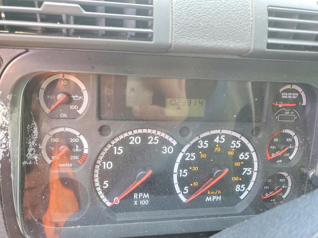 2015 FREIGHTLINER CASCADIA 125