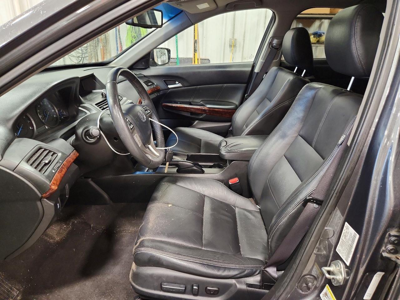 2012 HONDA Crosstour