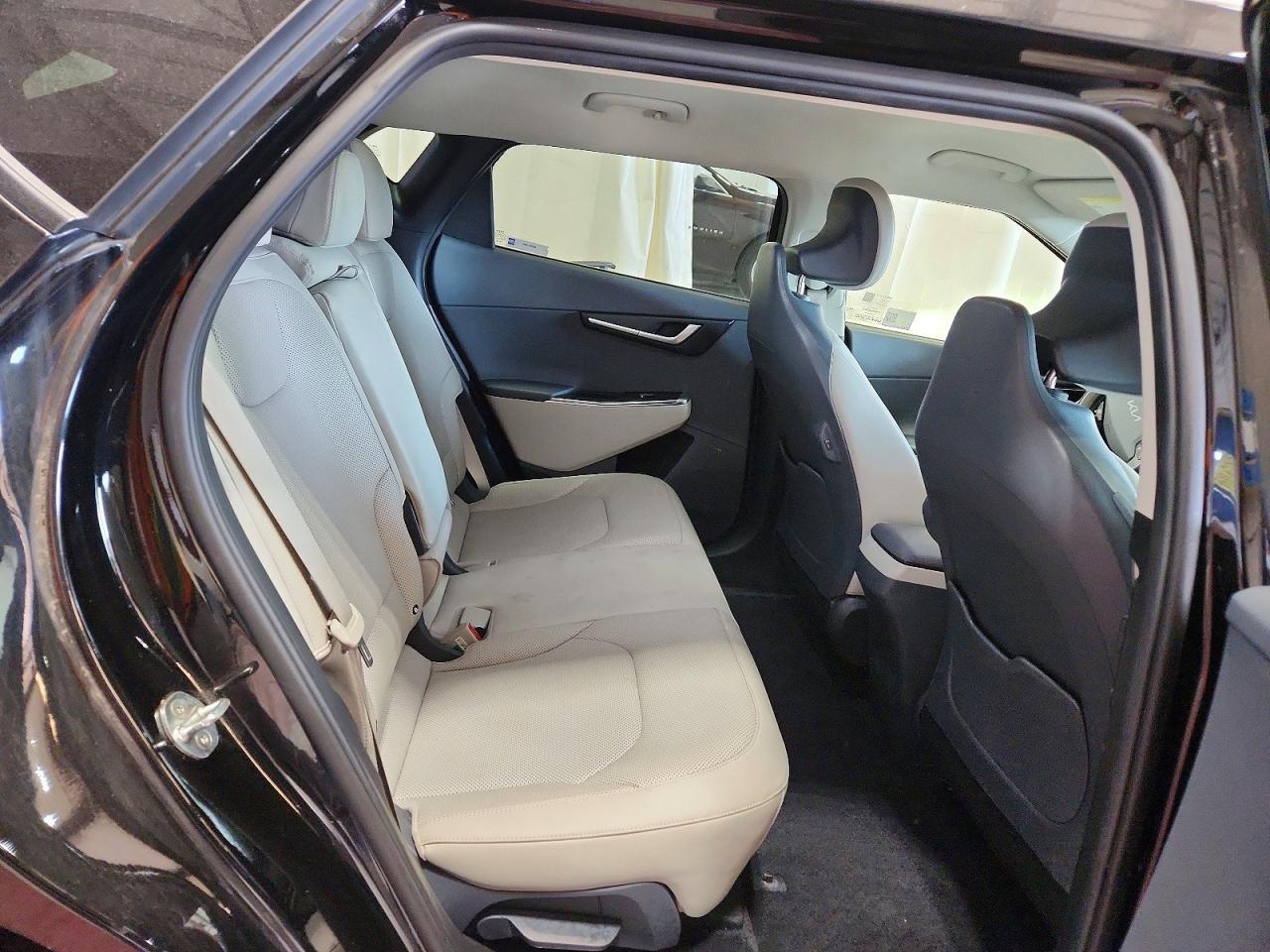 2022 KIA EV6