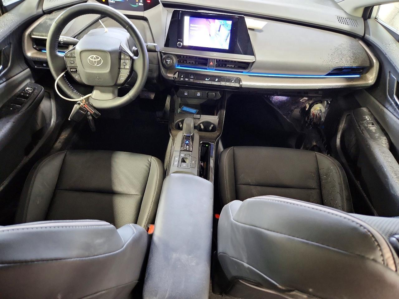 2024 TOYOTA PRIUS