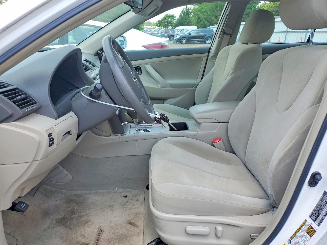 2009 TOYOTA CAMRY