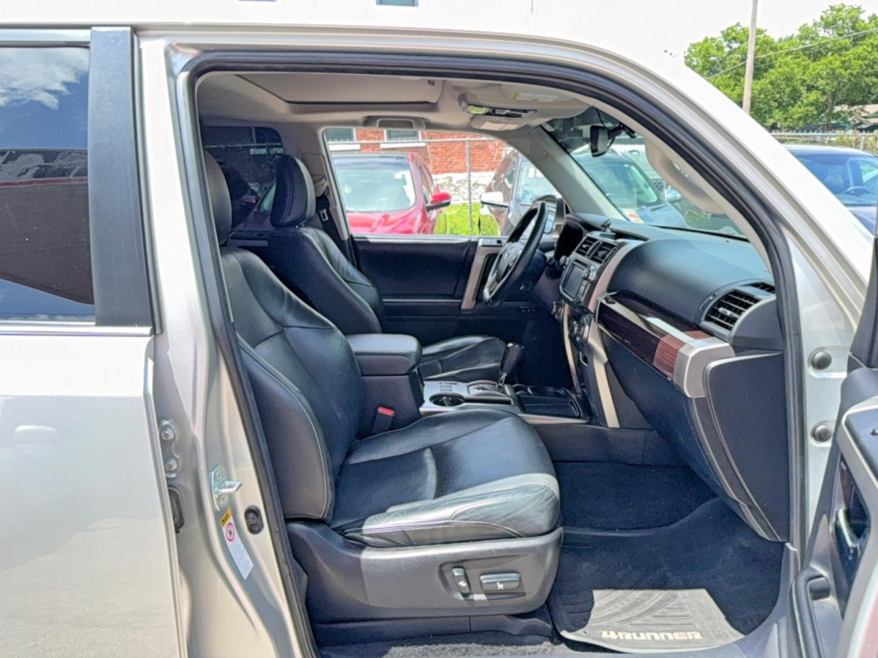 2014 TOYOTA 4Runner