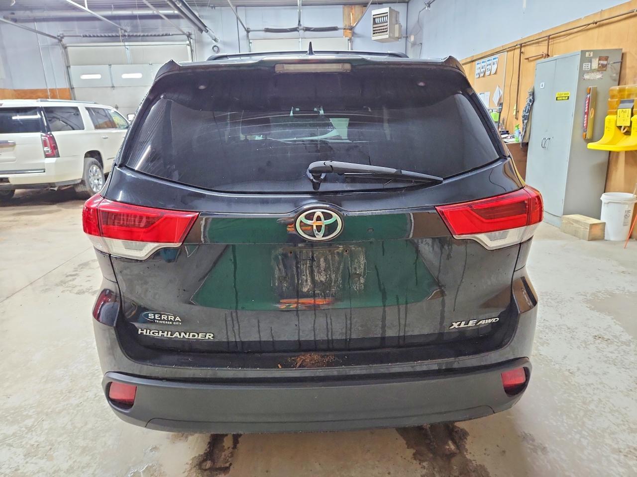 2018 TOYOTA HIGHLANDER