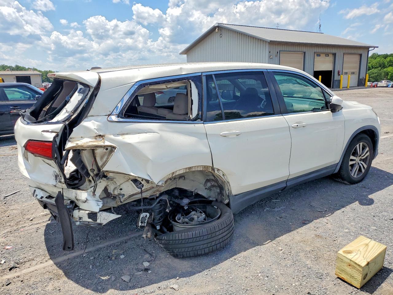2016 HONDA PILOT
