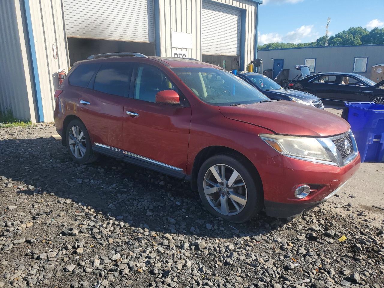 2013 NISSAN PATHFINDER