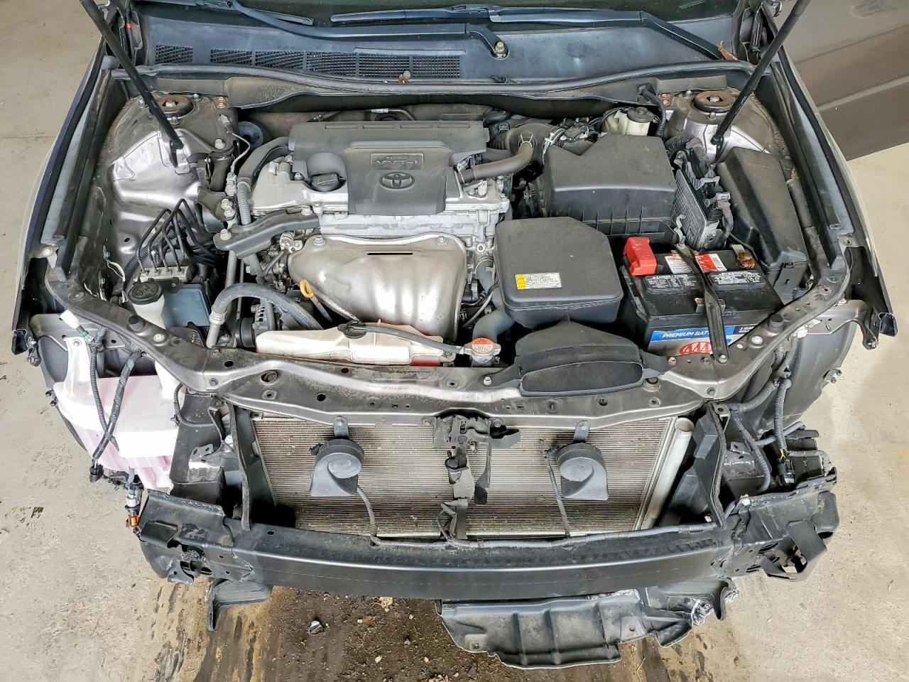 2016 TOYOTA CAMRY