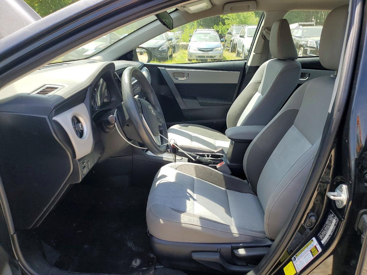 2017 TOYOTA COROLLA