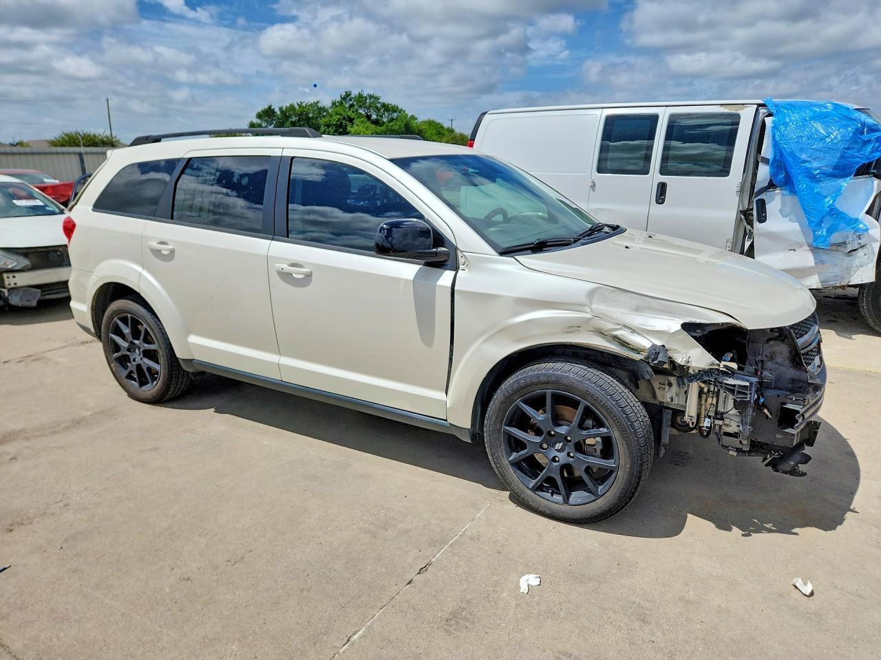 2019 DODGE JOURNEY