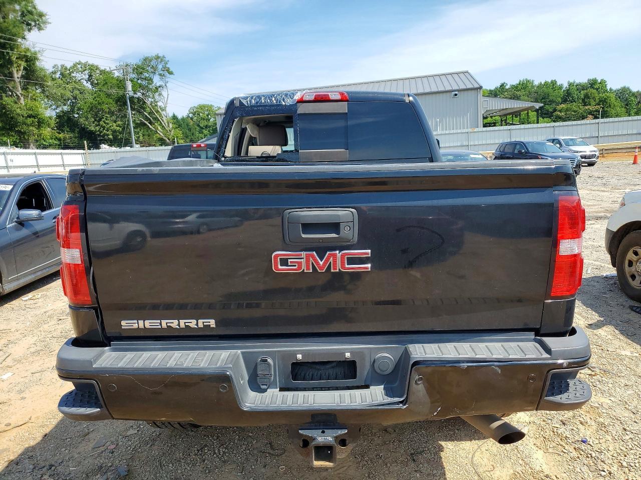 2015 GMC Sierra